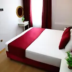 Taksim Star 3*