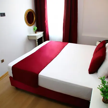 Taksim Star 3*